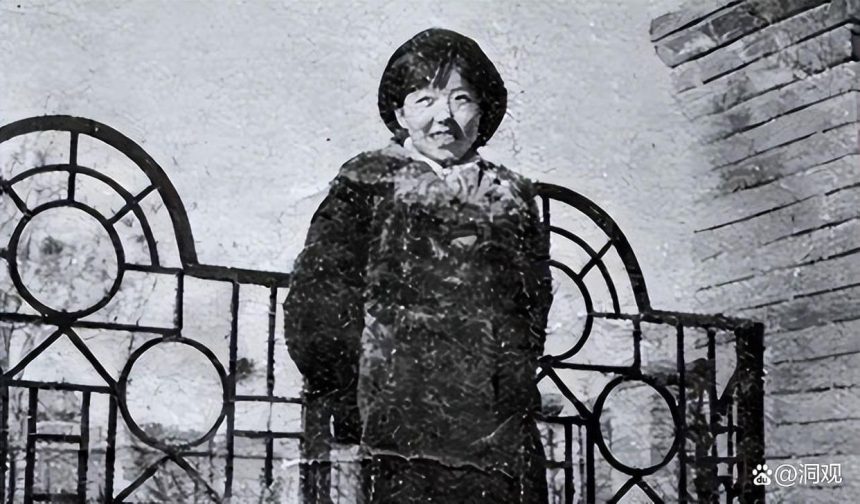 小城三月/萧红缩略图