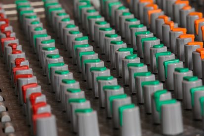 给青年小说家的信/巴尔加斯•略萨缩略图